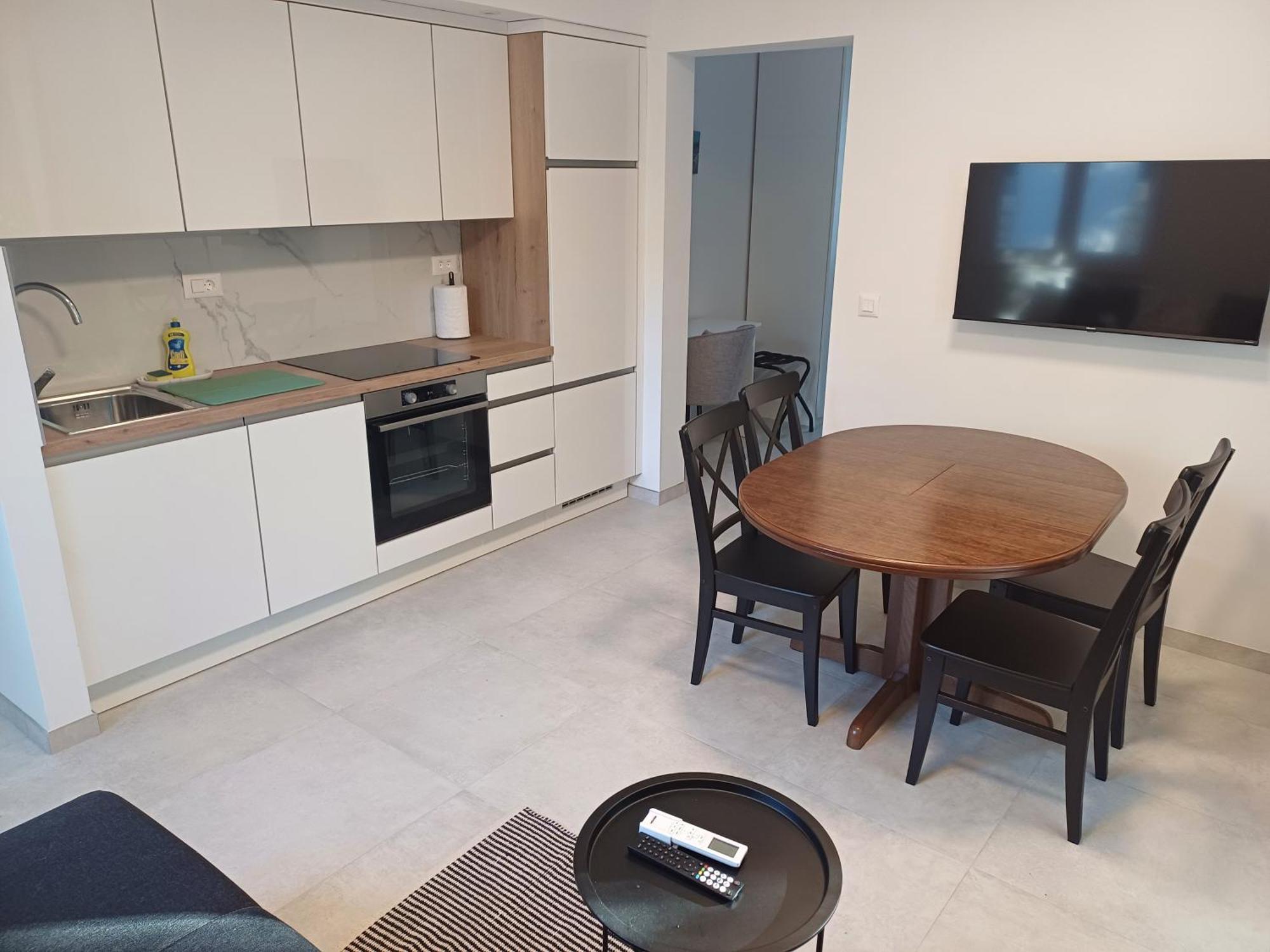 Tiziana Apartament Pinezići